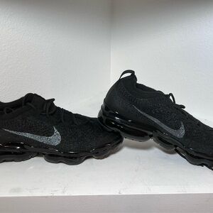 Nike Black and Gray Sneakers